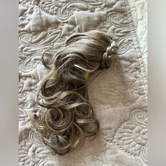 Toni Brattin Pony Braided Wrap Curls Synthetic heat friendly Hair Brown Blonde - Picture 6 of 9